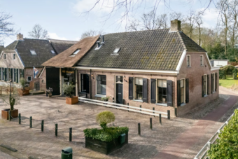 Rijksmonumentale woonboerderij met diverse gebruiksmogelijkheden